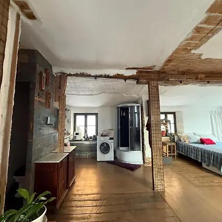 Lägenhet Cute And Quiet Loft In Old Town *